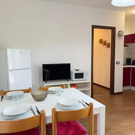 5' From Punta Gro With Free Swimming Pool * Sirmione