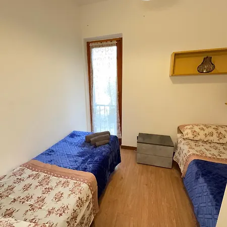 5' From Punta Gro With Free Swimming Pool Sirmione