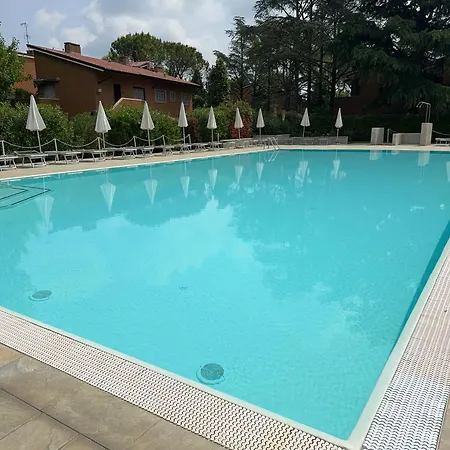 5' From Punta Gro With Free Swimming Pool Apartment
